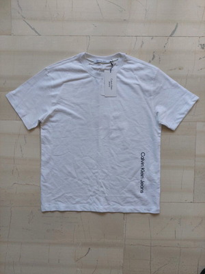 Calvin Klein T-shirt new, size Large, white