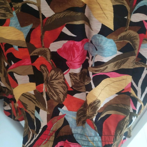Mango crop shirt like new, multicolored