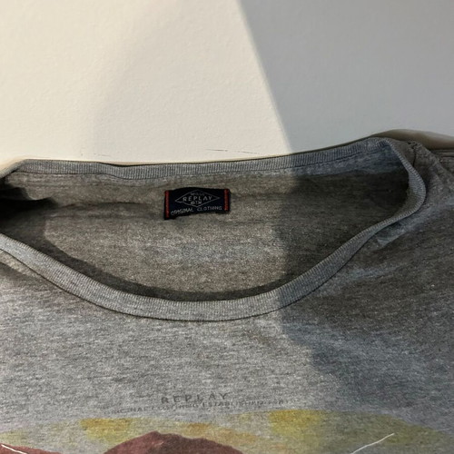Replay gray short-sleeve t-shirt size Large like new