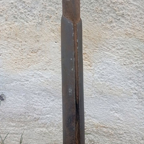 Antique shovel used, metal blade from 1942 without handle