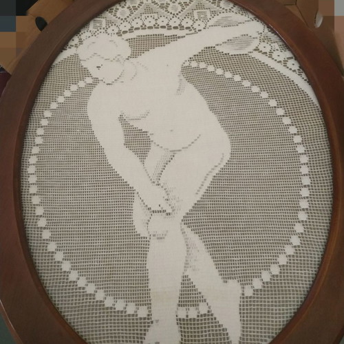 Knitted frame used, height 45cm and width 35cm