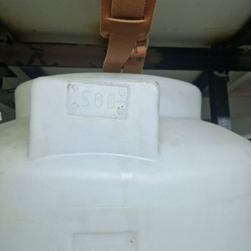 Oil tank used 500 liters without damages