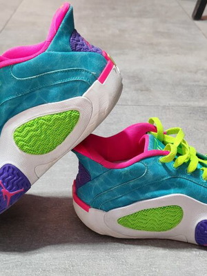 Jordan Tatum 2 sneakers, size 40, multicolor