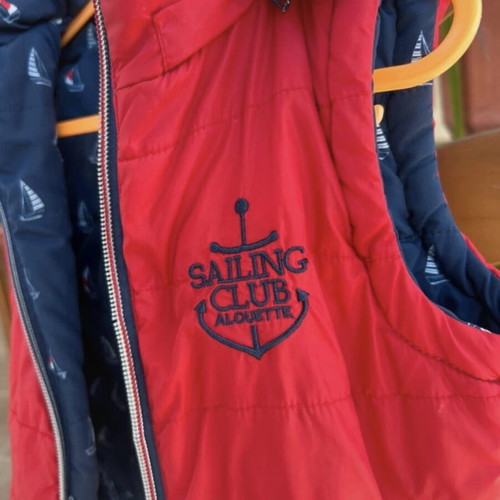 Alouette Reversible Vest Like New For 2-Year-Olds Red And Blue