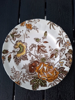 Mason's Chantilly Antique Decorative Porcelain Plate like new