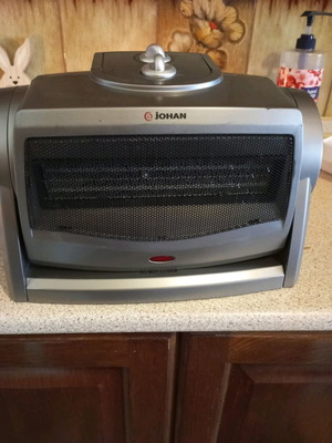 Johan air heater new in box