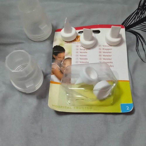Breast pump accessories