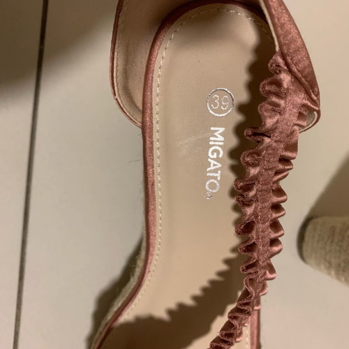 Migato satin dusty pink platforms like new, size 39