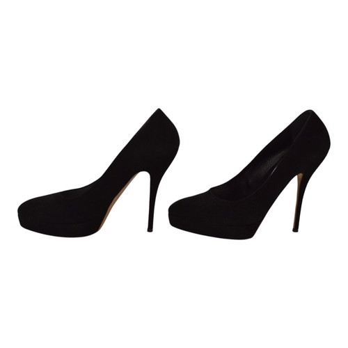 Gucci Black Suede Platform Pumps Used, Size 39
