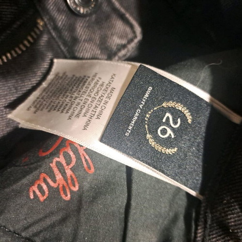 Funky Buddha Ψηλόμεσο Jean Παντελόνι Mom Εφαρμογή σαν καινούργιο, μέγεθος 26