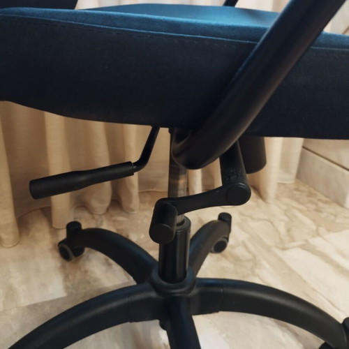 Office chair fabric black used with recline