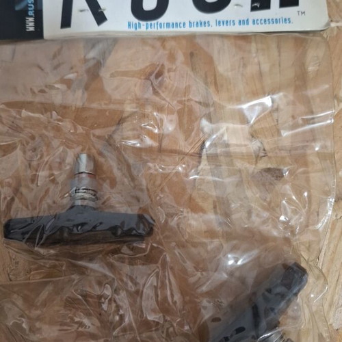 Bicycle brake pads new