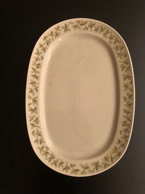 Serving platter 36x25 cm