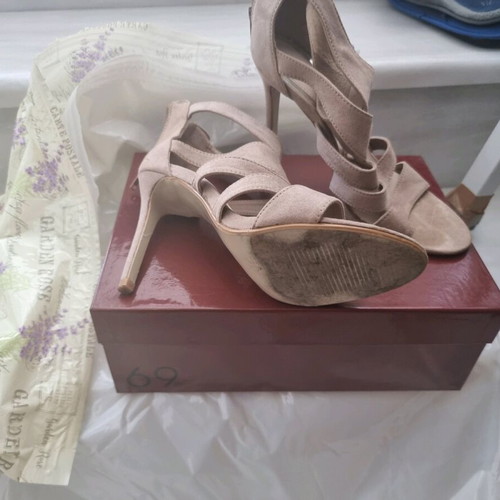 Women's sandals used, pack of sizes 38 and 39
