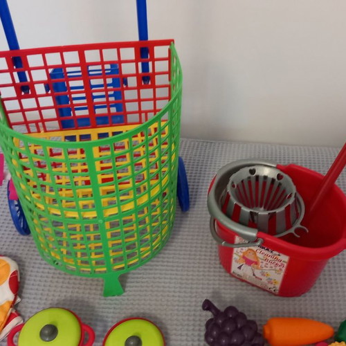 Market cart, mop and cooking utensils used