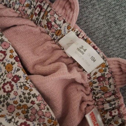 Zara corduroy salopette like new, size 3-4 years, pink