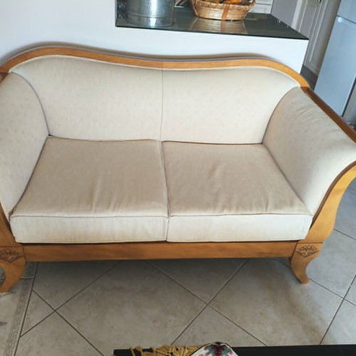 Vintage two-seater sofa with solid wood frame like new, ecru