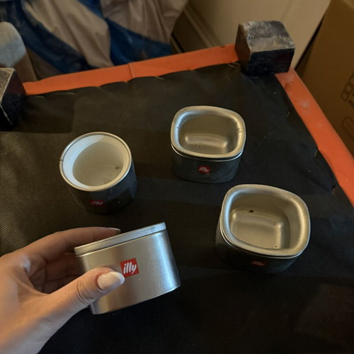 Illy sugar bowls like new