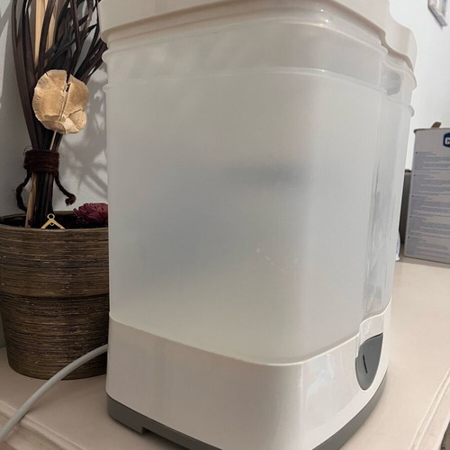 Chicco Bottle Sterilizer like new