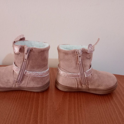 Orchestra boots for girl like new, size 21