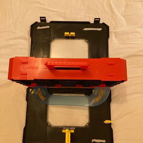 Car and road case used 34.5x23.5x8 with 8x3x3.5 compartment