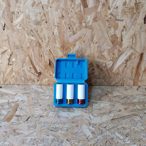 Impact sockets set of 3 pieces new with case