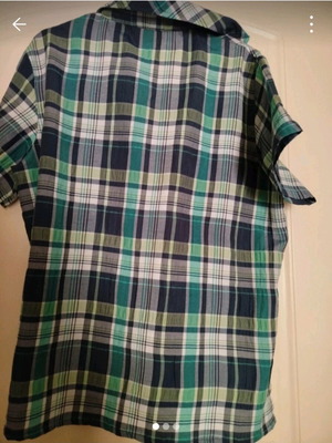 Women's shirt like new, sizes M and L