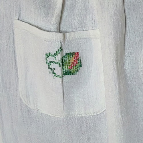 Woven apron white color used, good condition