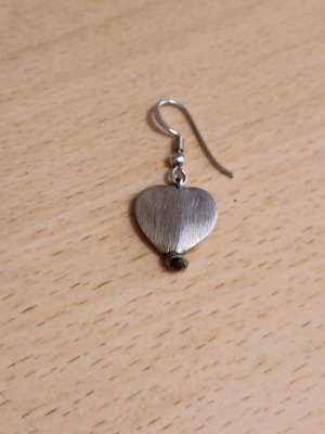Handmade single heart earring like new