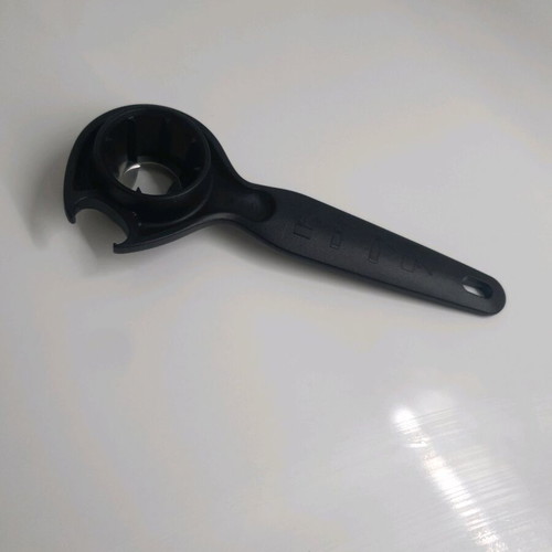 Tupperware collectible opener new