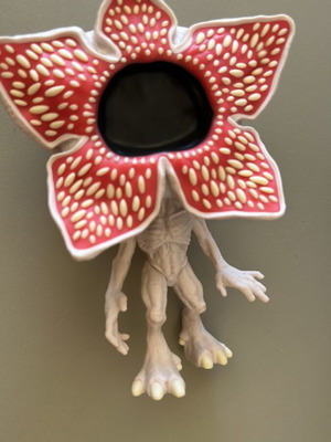 Φιγούρα Funko Pop! Demogorgon μεταχειρισμένη από τη σειρά Stranger Things