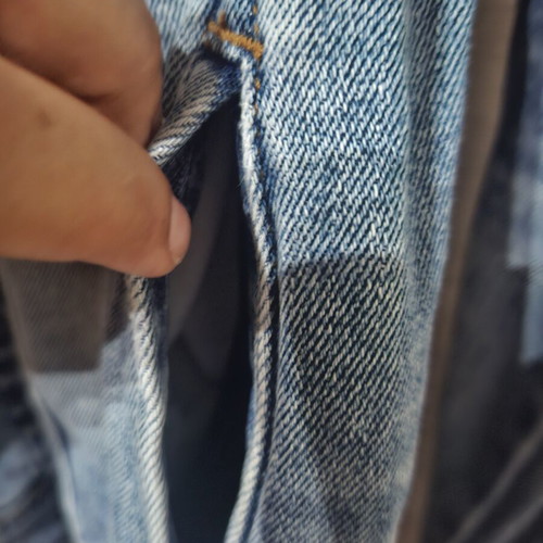 Zara denim jacket used, slightly elastic, blue, size M
