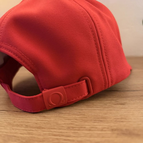 Omega red cap, one size adjustable