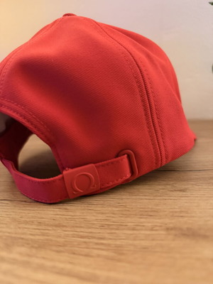 Omega red cap, one size adjustable