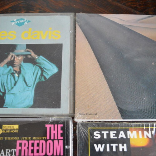 Jazz CD collection like new with Miles Davis, John Coltrane, Chick Corea