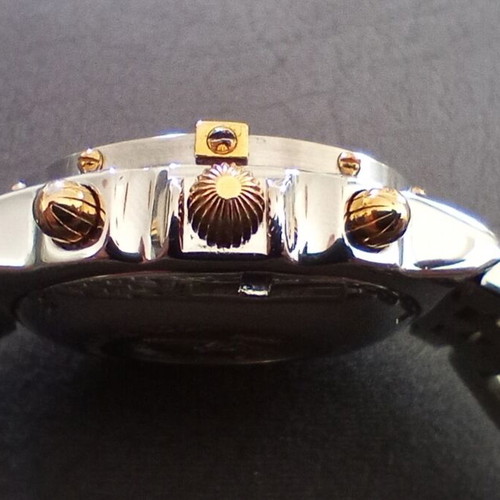 Breitling Chronomat 40mm chronograph watch like new, gold and silver