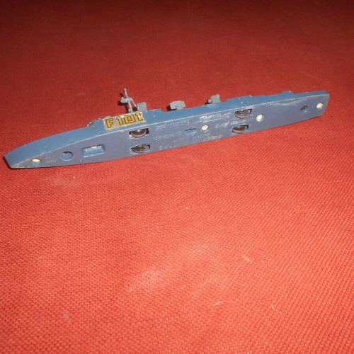 Matchbox Sea Kings Frigate K-301 Lesney 1976 F 101 military ship