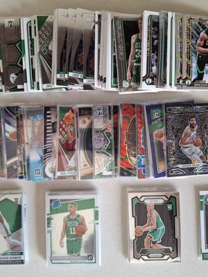 Topps Panini NBA Basketball πακέτο καρτών Boston Celtics, 150+ Base RC Inserts