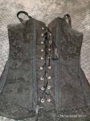 Gothic corset used, size S, black with lace details
