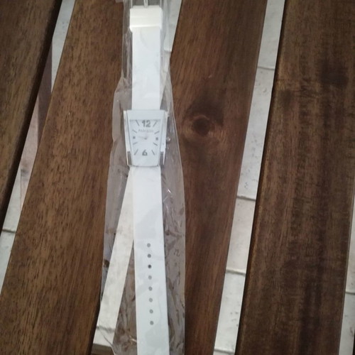 Wristwatch white women's new
