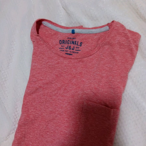 Jack & Jones men's short-sleeve t-shirt size M like new, red-pink