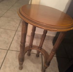 Auxiliary table like new