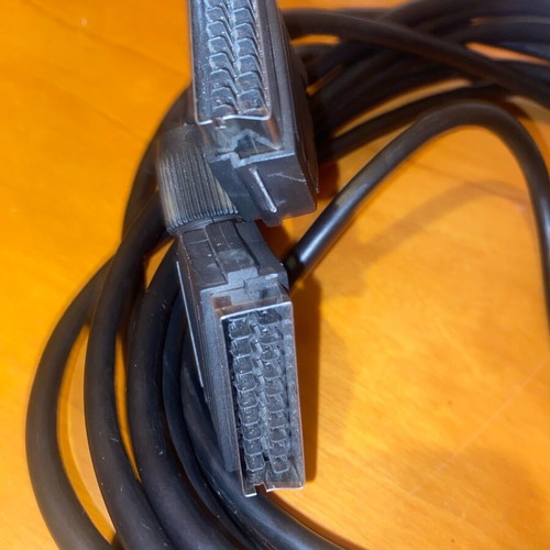 Scart cable 4 meters used