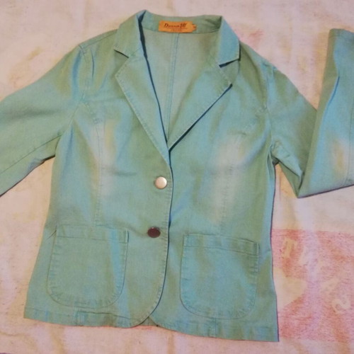 Turquoise denim jacket medium size like new, size M
