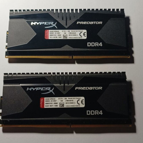 Kingston HyperX Predator DDR4 32GB (4x8GB) 3000MHz memory kit like new