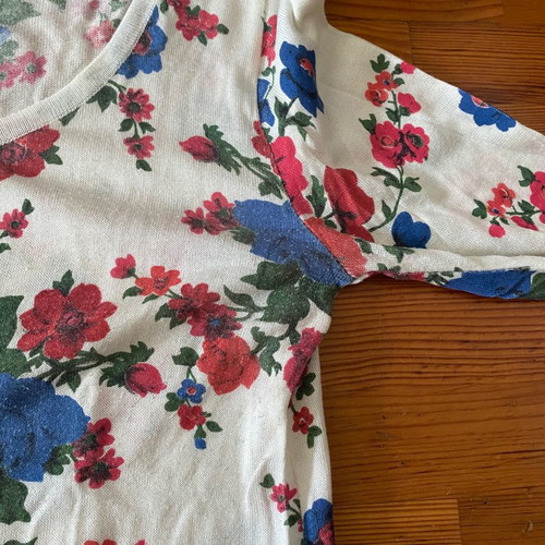 Cardigan medium used, colorful, floral pattern