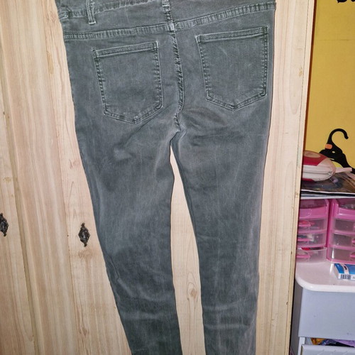 Slim fit jeans L like new, olive color