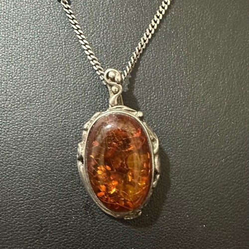 Silver necklace with Baltic amber gemstone like new