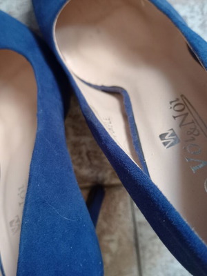 Voi and Noi blue pumps like new, 10 cm heel, size 38