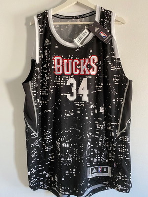 Φανέλα Εμφάνιση Giannis Antetokounmpo Mic'd Up 2015 NBA Rising Stars Adidas μέγεθος XL καινούργιο